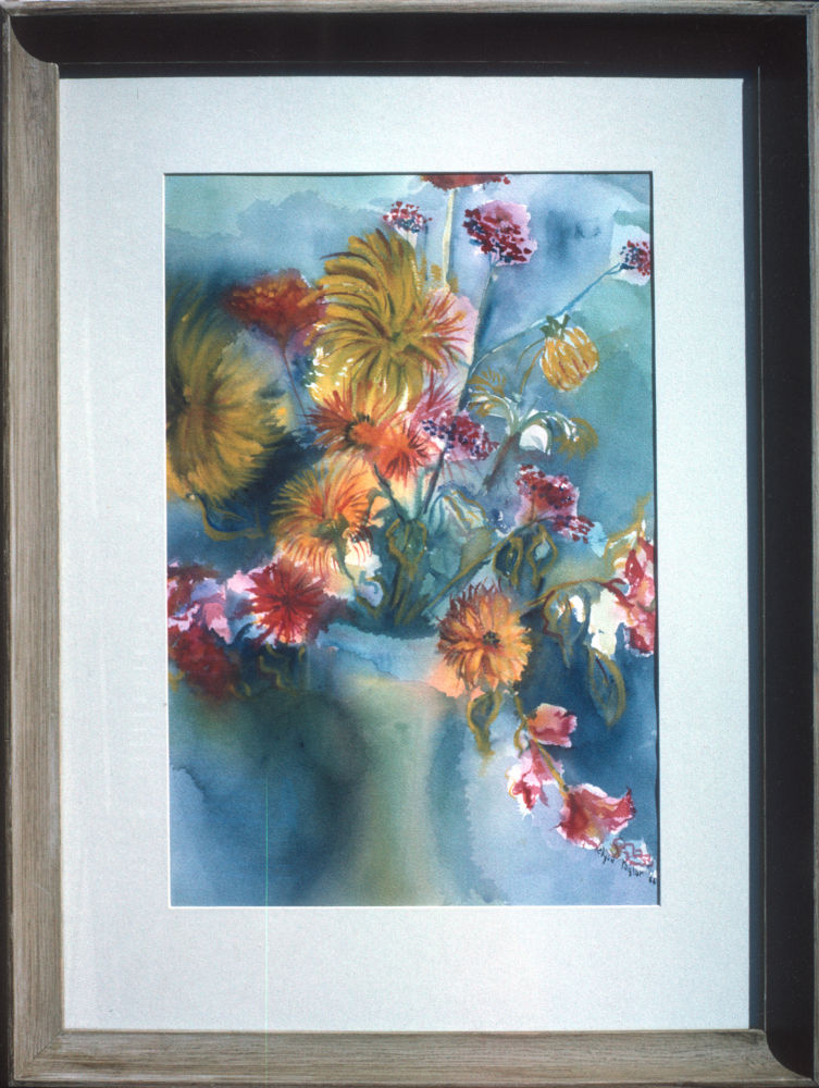 unnamed flowers in vase